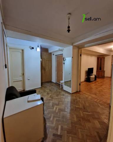 3 սենյականոց բնակարան Թումանյան փողոցում, 100 քմ, 7/9 հարկ, կապիտալ վերանորոգված