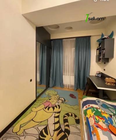 4 սենյականոց բնակարան նորակառույց շենքում Կոմիտասի պողոտայում, 127 ք.մ., 2 սանհանգույց