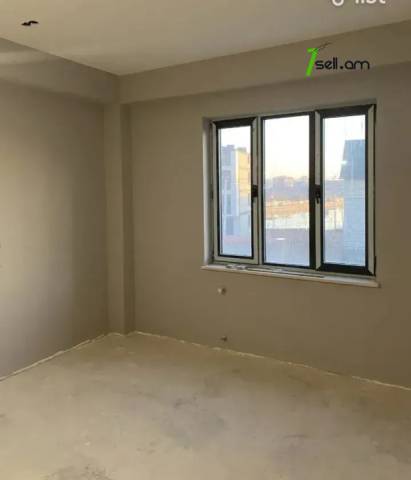 Երեք հարկանի տուն Ղափանցյան փողոցում Արաբկիրում, 160 քմ, 2 սանհանգույց