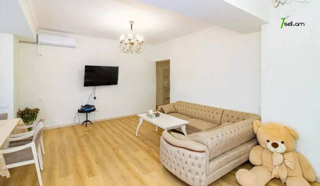 3 սենյականոց բնակարան նորակառույց շենքում Քանաքեռ Զեյթունում, 107 ք.մ., 7/16 հարկ, 2 սանհանգույց