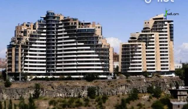 4 սենյականոց բնակարան նորակառույց շենքում Ձորափի փողոցում, 171 քմ, 10/14 հարկ, 3+ սանհանգույց