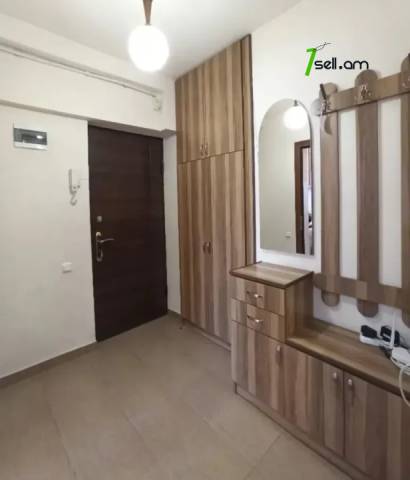 2 սենյականոց բնակարան Թումանյան փողոցում, 70 ք.մ., 7/9 հարկ, կոսմետիկ վերանորոգում