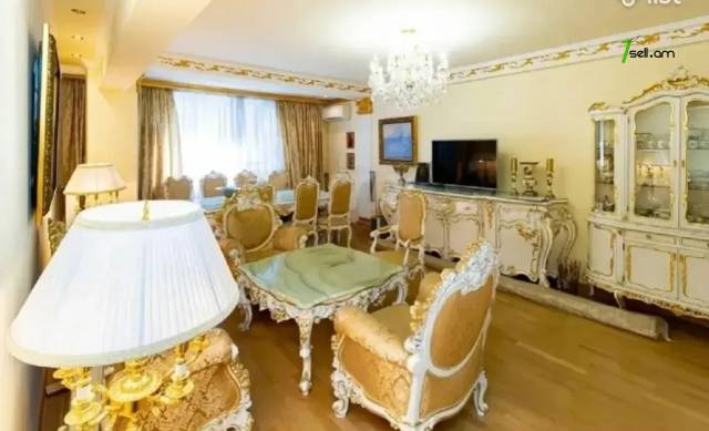 4 սենյականոց բնակարան Մոսկովյան փողոցում, 150 ք.մ., 2/8 հարկ, 2 սանհանգույց, եվրովերանորոգված