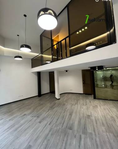 Գրասենյակային տարածք Արամի փողոցում կենտրոնում, 105 ք.մ.