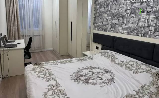 3 սենյականոց բնակարան Ամիրյան փողոցում, 73 ք.մ., 5/9 հարկ, դիզայներական ոճով վերանորոգված