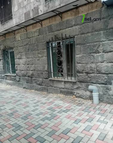 Բազմաֆունկցիոնալ գույք Նաիրի Զարյան փողոցում Արաբկիրում, 70 քմ