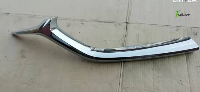 Mazda CX-5 աբլիցովկի աջ նիկել