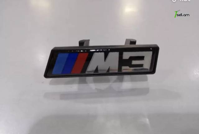 BMW աբլիցովկի էմբլեմա