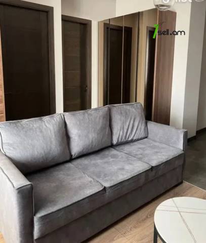 2 սենյականոց բնակարան Կոմիտասի պողոտայում, 40 ք.մ., բարձր առաստաղներ, դիզայներական ոճով վերանորոգված