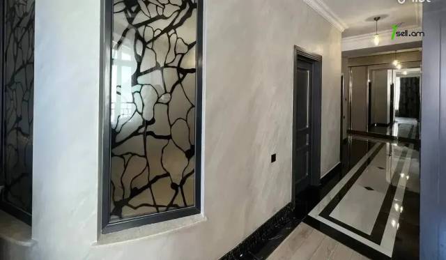 3 սենյականոց բնակարան նորակառույց շենքում Բուզանդի փողոցում, 97 քմ, 13/17 հարկ, բարձր առաստաղներ