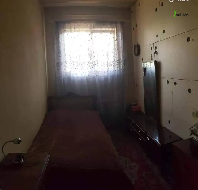 Երկու հարկանի քարե տուն Ավանում, 470 ք.մ., 2 սանհանգույց