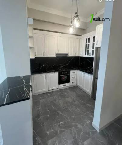 3 սենյականոց բնակարան նորակառույց շենքում Արամ Խաչատրյան փողոցում, 65 քմ, բարձր առաստաղներ