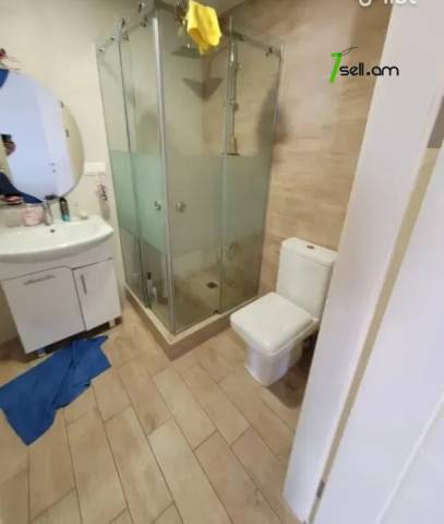 3 սենյականոց բնակարան նորակառույց շենքում Մարո Մարգարյան փողոցում, 59 ք.մ., 3/10 հարկ