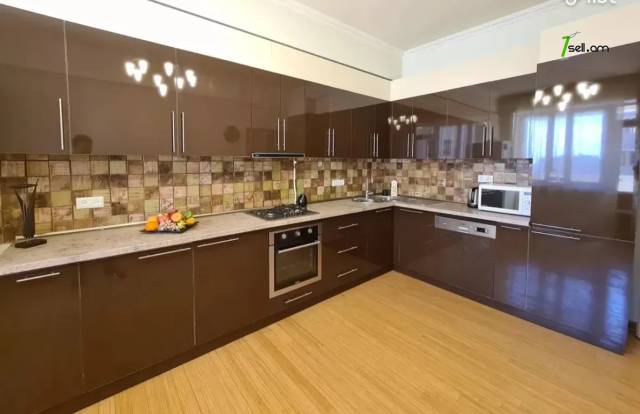 4 սենյականոց բնակարան նորակառույց շենքում Արգիշտիի փողոցում, 175 ք.մ., 12/14 հարկ, 3+ սանհանգույց