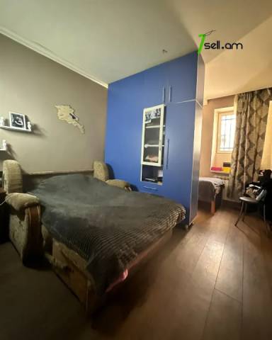 Մեկ հարկանի քարե տուն, Antarayin Street կենտրոնում, 80 քմ, 2 սանհանգույց, կոսմետիկ վերանորոգում