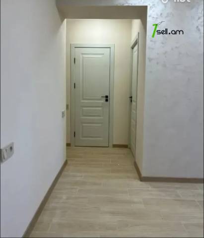 2 սենյականոց բնակարան Վիկտոր Համբարձումյան փողոցում, 49 քմ, 4/10 հարկ, եվրովերանորոգված