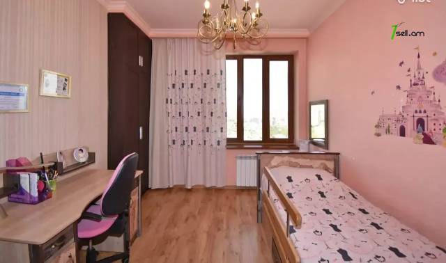 5 սենյականոց բնակարան նորակառույց շենքում Մարշալ Բաղրամյան պողոտայում, 165 քմ, 11/17 հարկ