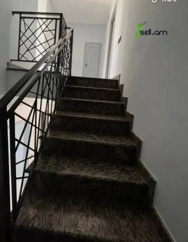 4 սենյականոց բնակարան նորակառույց շենքում Բագրևանդի փողոցում, 150 ք.մ., 3+ սանհանգույց