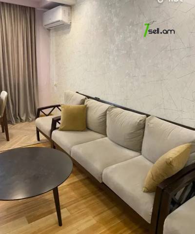 3 սենյականոց բնակարան Վարդանանց փողոցում, 68 քմ, 4/10 հարկ, կապիտալ վերանորոգված