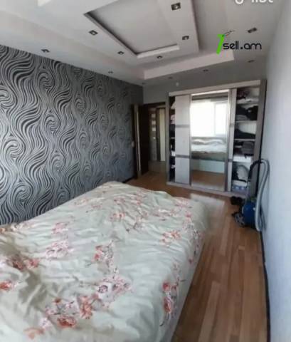 3 սենյականոց բնակարան Զաքարիա Քանաքեռցու փողոցում, 79 ք.մ., 3/9 հարկ, կապիտալ վերանորոգված