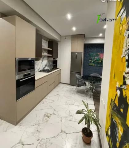 2 սենյականոց բնակարան նորակառույց շենքում Արամ Խաչատրյան փողոցում, 61 քմ, 5/11 հարկ