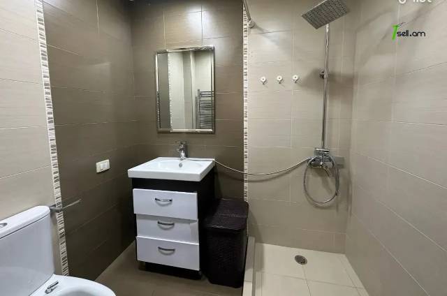 4 սենյականոց բնակարան նորակառույց շենքում Անաստաս Միկոյանի փողոցում, 105 քմ, 2/15 հարկ