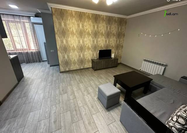 2 սենյականոց բնակարան Կոմիտասի պողոտայում, 43 ք.մ., 2/5 հարկ, դիզայներական ոճով վերանորոգված