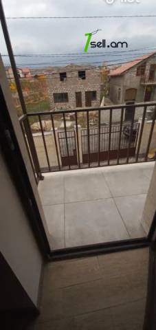 Երկու հարկանի տուն Պարույր Սևակ թաղամաս 6-րդ փողոցում Ավանում, 152 ք.մ., 2 սանհանգույց