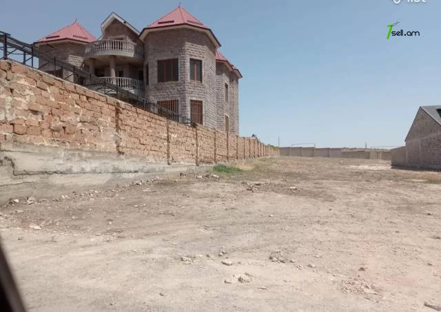 Հողատարածք բնակելի շինությունների համար Պռոշյանում, 1000 ք.մ.