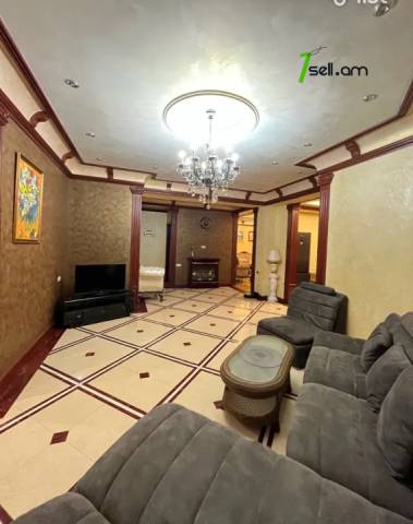 Ընդարձակ 6 սենյականոց բնակարան նորակառույց շենքում, Buzand St, 350 ք.մ., 3+ սանհանգույց