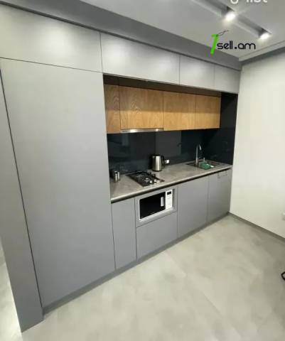 2 սենյականոց բնակարան Եզնիկ Կողբացու փողոցում, 43 քմ, դիզայներական ոճով վերանորոգված