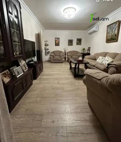 3 սենյականոց բնակարան Կոմիտասի պողոտայում, 81 ք.մ., 1/9 հարկ, կապիտալ վերանորոգված