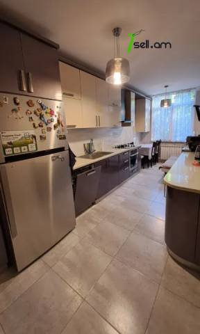 4 սենյականոց բնակարան Ղազար Փարպեցու փողոցում, 105 քմ, 3/11 հարկ, 2 սանհանգույց, եվրովերանորոգված