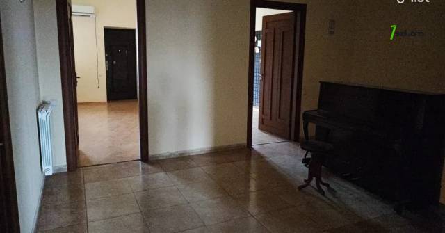 Գրասենյակային տարածք Բաբայան փողոցում Քանաքեռ Զեյթունում, 530 ք.մ.