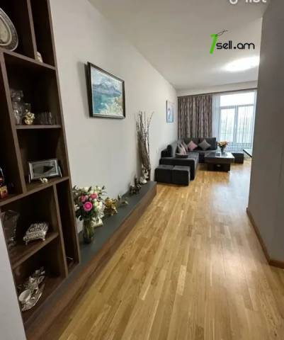 2 սենյականոց բնակարան նորակառույց շենքում Պարույր Սևակի փողոցում, 74 ք.մ., բարձր առաստաղներ