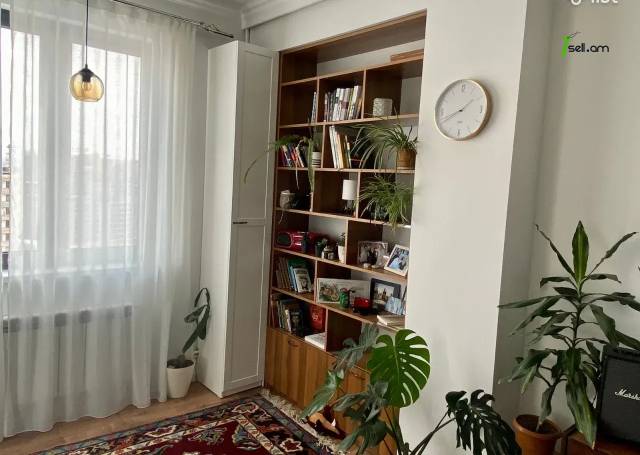 2 սենյականոց բնակարան նորակառույց շենքում Գրիբոյեդովի փողոցում, 70 քմ, 13/16 հարկ, բարձր առաստաղներ