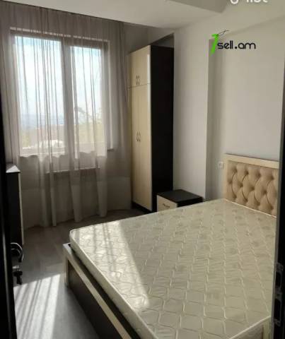 2 սենյականոց բնակարան Աղբյուր Սերոբի փողոցում, 42 քմ, 2/7 հարկ, դիզայներական ոճով վերանորոգված