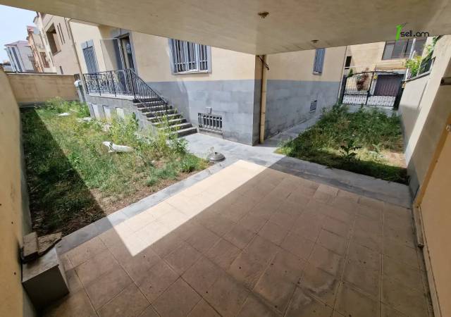 Երեք հարկանի քարե տուն, Նոյ թաղամաս Մալաթիա Սեբաստիայում, 430 քմ, 2 սանհանգույց