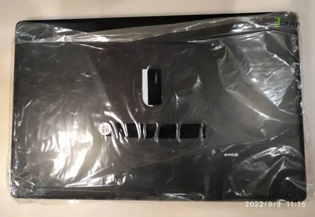 Slim բարակ նոութբուք ArmTab 15,6" LED RAM 4GB SSD 120GB win10 + office notebook ноутбук notbook