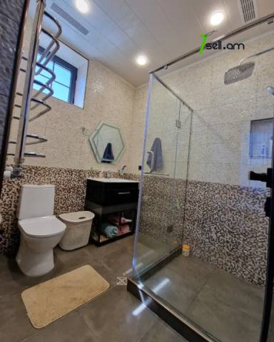 Երկու հարկանի քարե տուն, Նոյ թաղամաս Մալաթիա Սեբաստիայում, 770 քմ, 3+ սանհանգույց