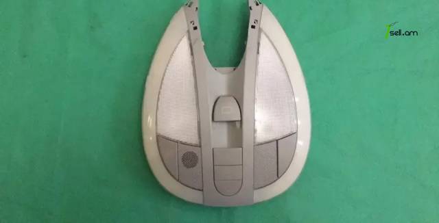 Mercedes W211 պլաֆոն