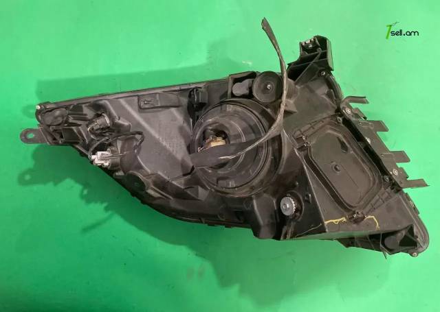 Toyota Prius 2005-2009 LED ֆառ, լուսարձակ աջ