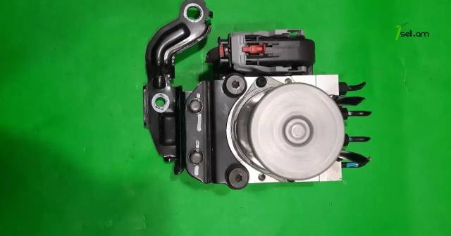 Hyundai Sonata, 2014-2016 ABS բլոկ