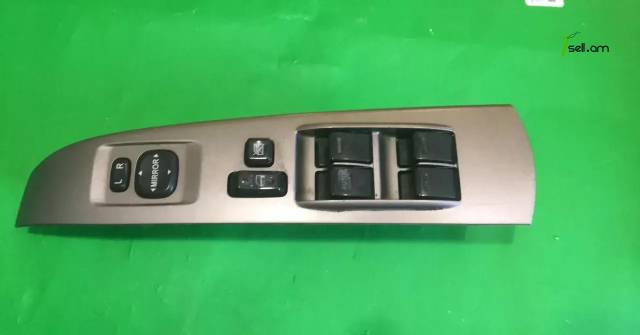 Prius 2004-2009 ապակիների կառավարման բլոկ