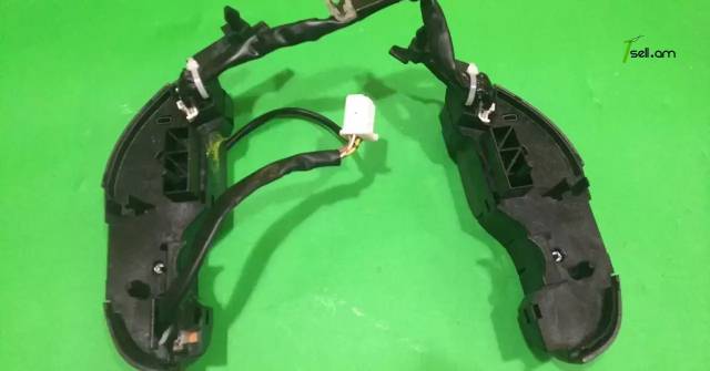 Prius 04-09 multi, մուլտի ռույլի կնոպկա