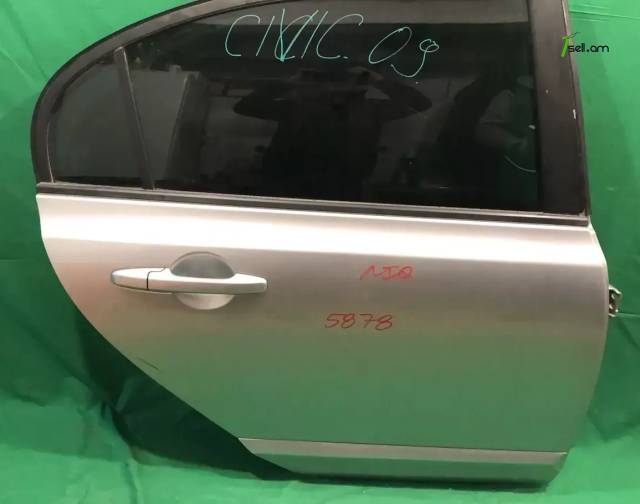 Honda Civic 2006-2011 հետեվի աջ դուռ