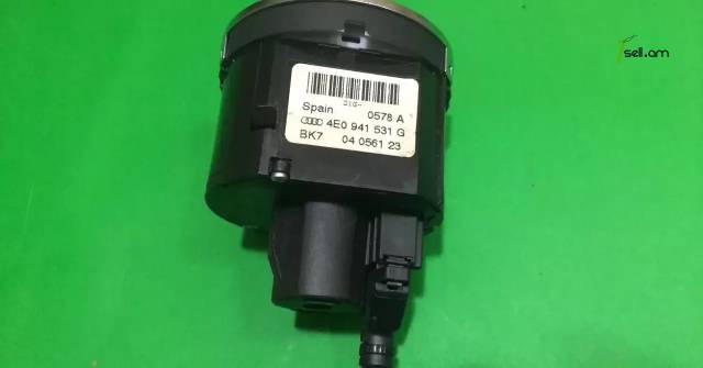 Audi A8, S8 2004-2010 ֆառի, լույսերի միյացման բլոկ պերեկլուչատել