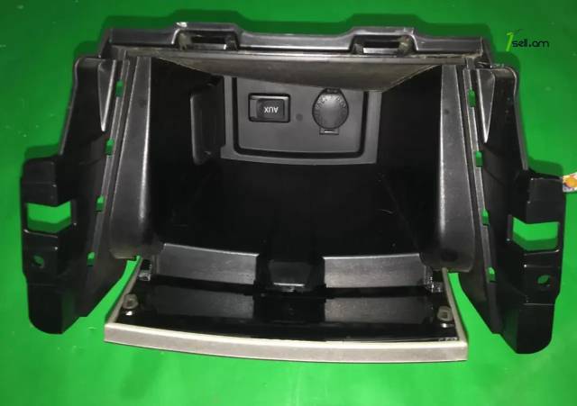 Camry 2007-2011 AUX, դարակ զաժիգալկա