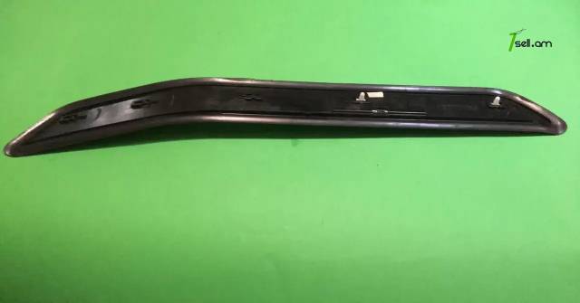 BMW F01, F02, F03, F04 պադնոշկի պադմոշկի նակլադկա