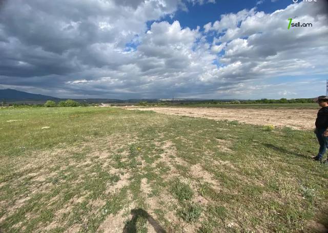 Գյուղատնտեսական հողատարածք Եղիշե Չարենցի փողոցում Ագարակում, 10,545 քմ